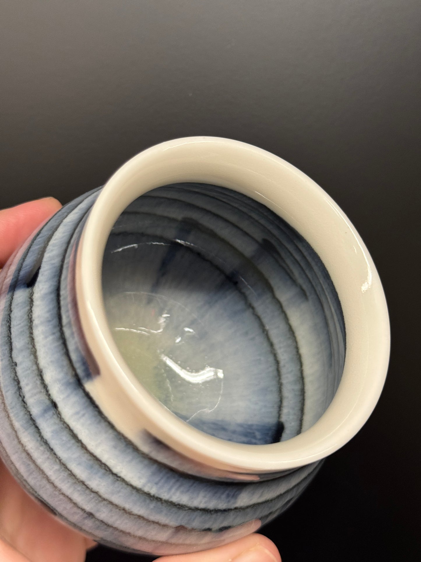 Cup b/w 3